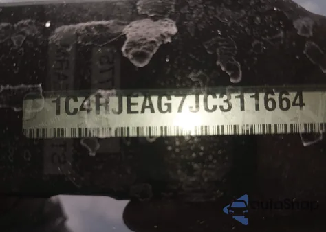 2018 Jeep Grand Cherokee Altitude 4X2 from USA, damaged, VIN 1C4RJEAG7JC311664